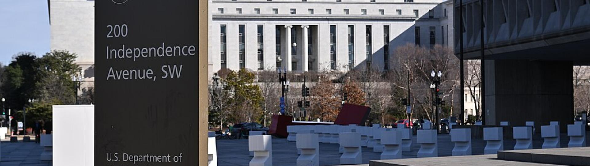 US Dept of Health and Human Services building in DC